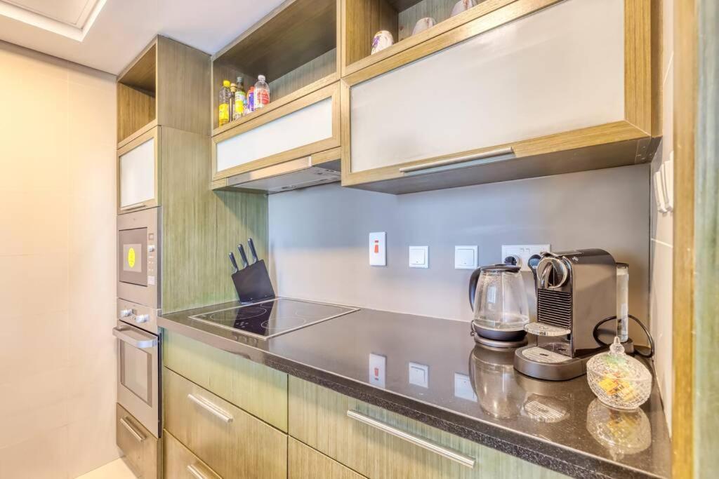 Xanadubai Loft Tower - Your Home Away From Home In Downtown Dubai! Ngoại thất bức ảnh